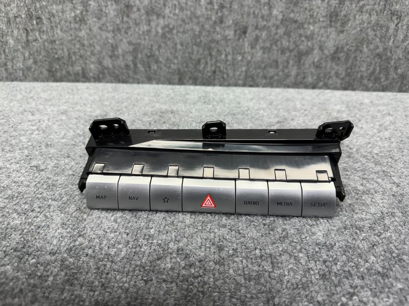 GENESIS GV70 22-26 OEM RADIO STEREO NAVIGATION DASHBOARD CONTROL SWITCH PANEL