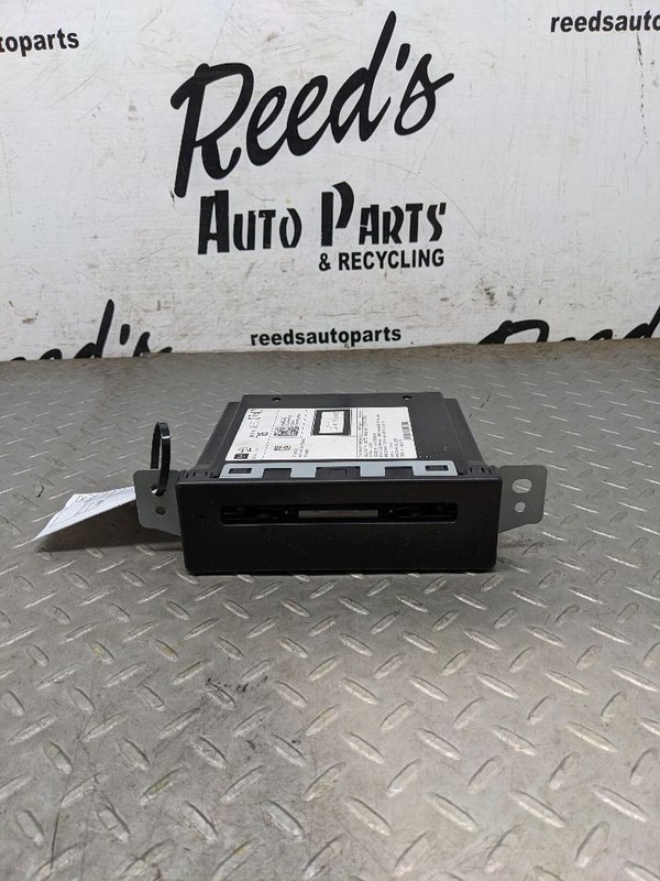 Audio Equipment Radio Audio Disc Player Fits 13-15 SRX 1181892