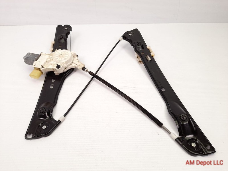 2007 BMW 335xi 335i 328i 328xi E90 Sedan Front L Door Window Regulator w Motor