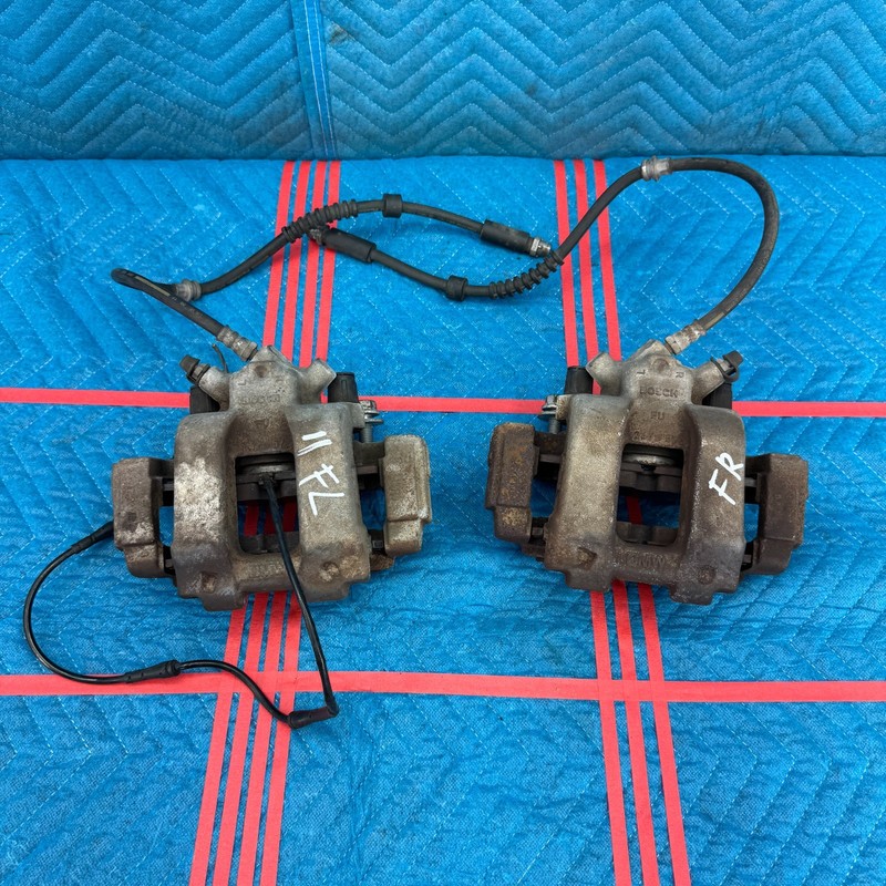 2012–2016 BMW 328i xDrive F30 Front Left and Right Brake Calipers OEM