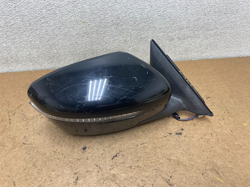 2017 to 2020 Nissan Rogue Right Passenger Turn Signal View Door Mirror S7904 DG