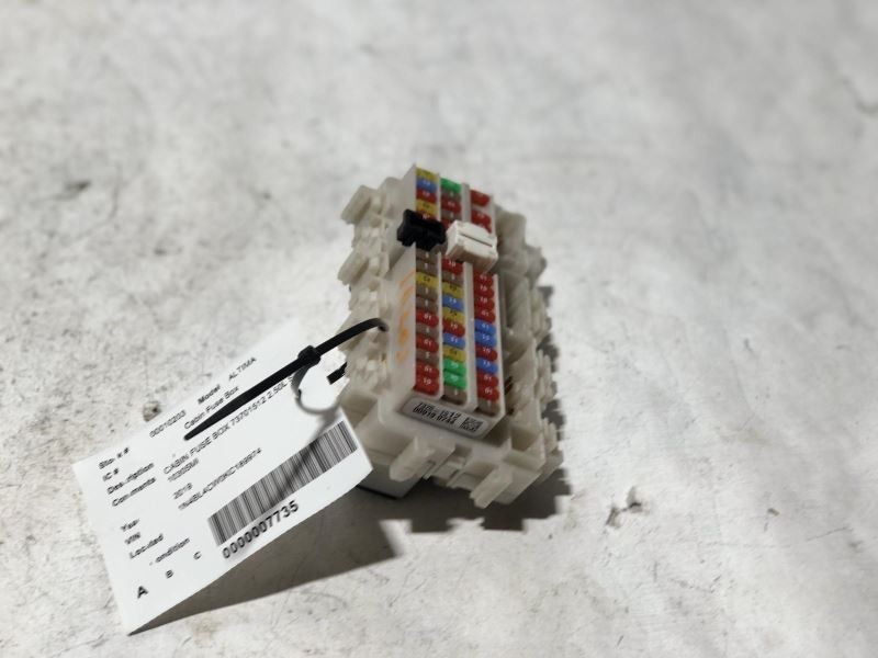 73701512 CABIN FUSE BOX 2.50L 2019-2020 NISSAN ALTIMA 19559