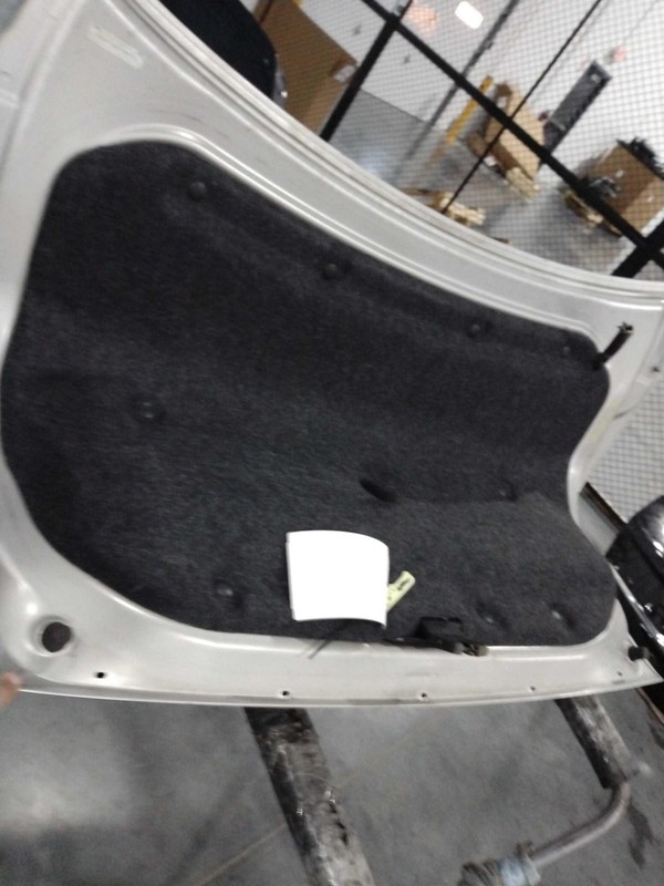 2007 Lincoln MKZ Deck Lid Trunk Lid Silver OEM Good Condition 4DR 141K Miles