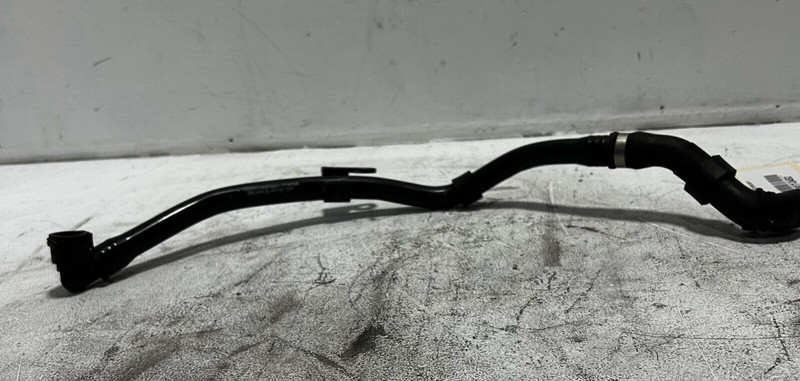 2014-2017 MERCEDES S550 W222 LEFT UPPER RADIATOR WATER COOLANT HOSE PIPE OEM