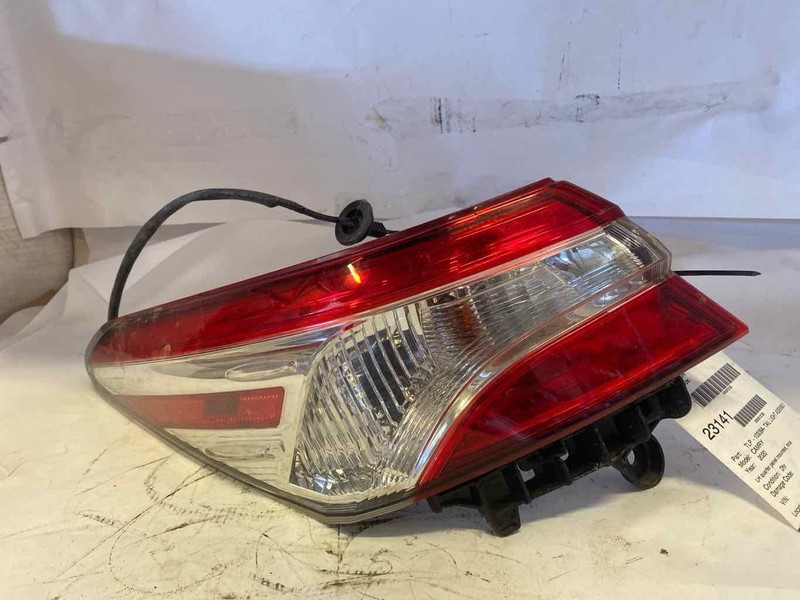 Tail Light Assembly TOYOTA CAMRY Left 18 19 20 21 22 23 24