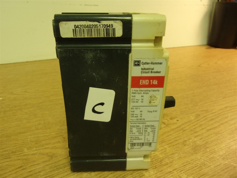 Cutler Hammer EHD1035 1-Pole 35A Circuit Breaker "C" *FREE SHIPPING*