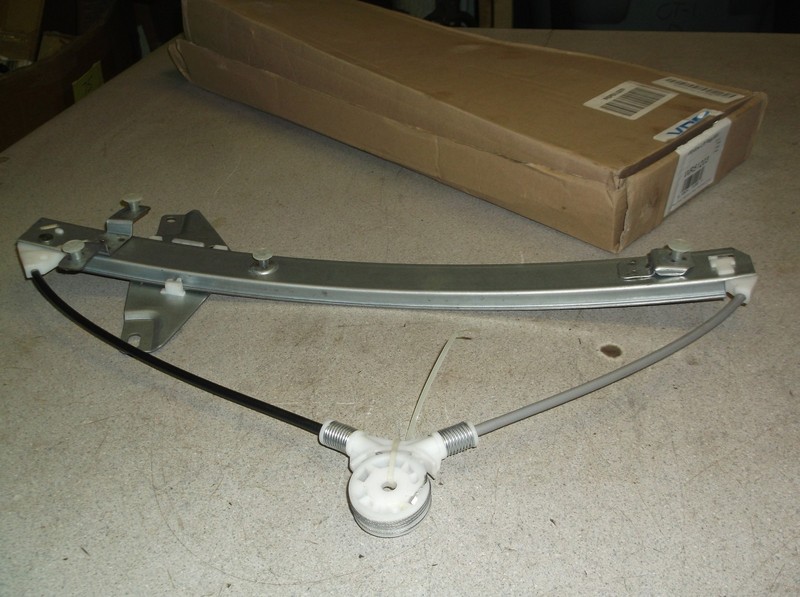 VDO Toyota Corolla Front Window Lift Regulator WR51203 *FREE SHIPPING*