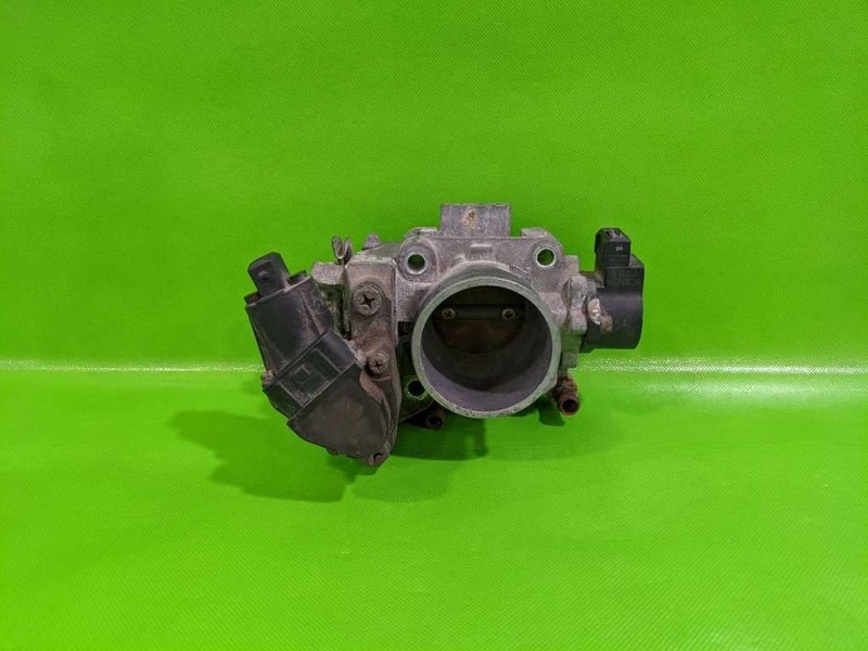 90-93 RAM 50 MIGHTY MAX TROTTLE BODY W/MANUAL TRANSMISSION OEM 4235-14