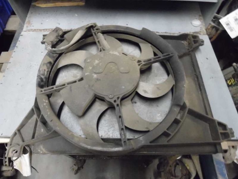 99 00 01 02 03 04 05 HYUNDAI SONATA RADIATOR FAN MOTOR FAN ASSM CONDENSER 48646