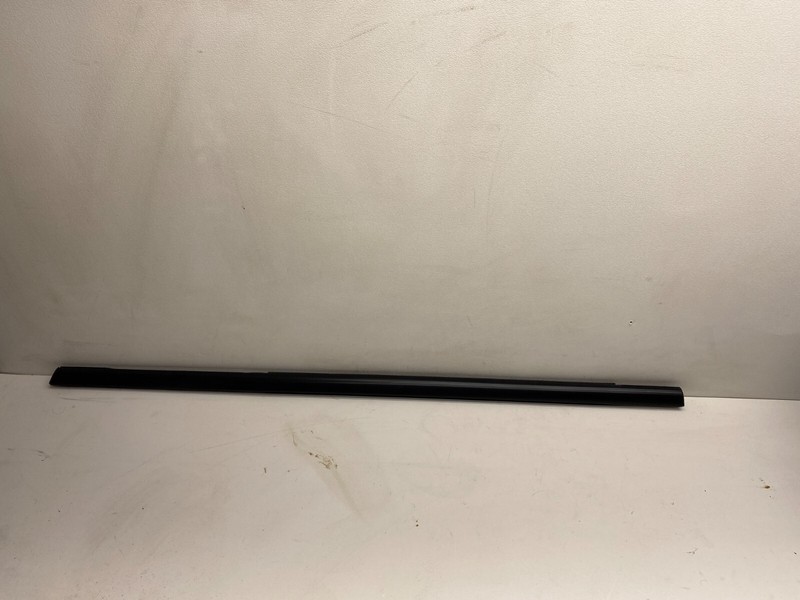 2011-2014 FORD EDGE RIGHT REAR DOOR WINDOW SILL OUTER MOLDING STRIP BLACK OEM