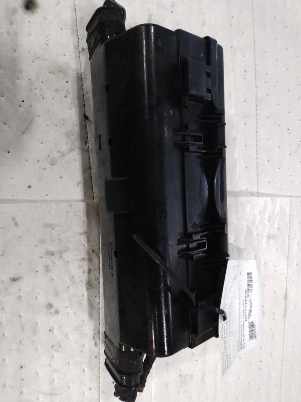 2009 Ford F150 Fuse Box AL3Z12A581JB OEM Red 187K Miles Warranty Included