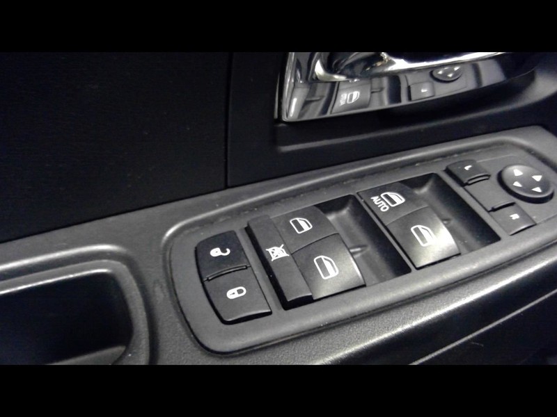 Driver Front Door Switch Driver's Sport Fits 08-12 LIBERTY 1669427