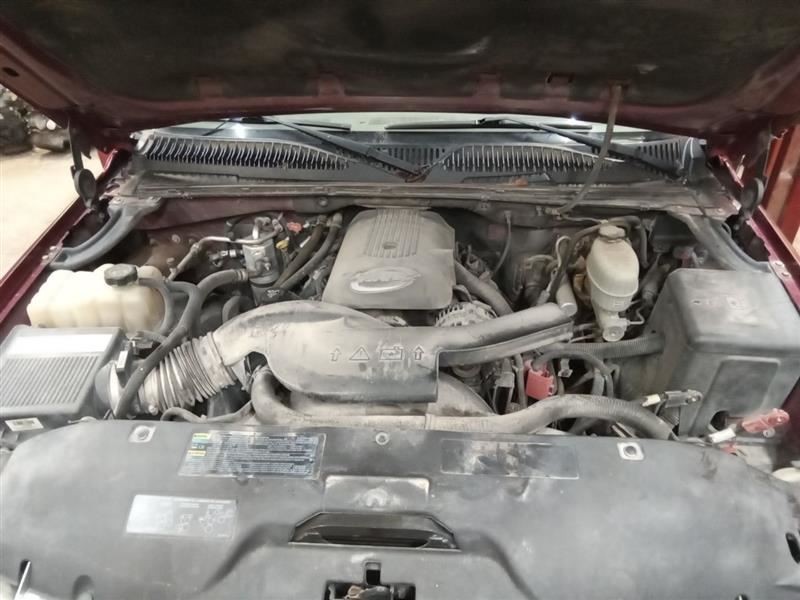 Passenger Right Headlight Fits 00-06 SUBURBAN 1500 120869