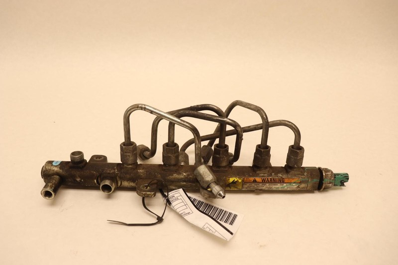 2017 DODGE RAM 2500 6.7L DIESEL FUEL RAIL W/LINES HOSE OEM