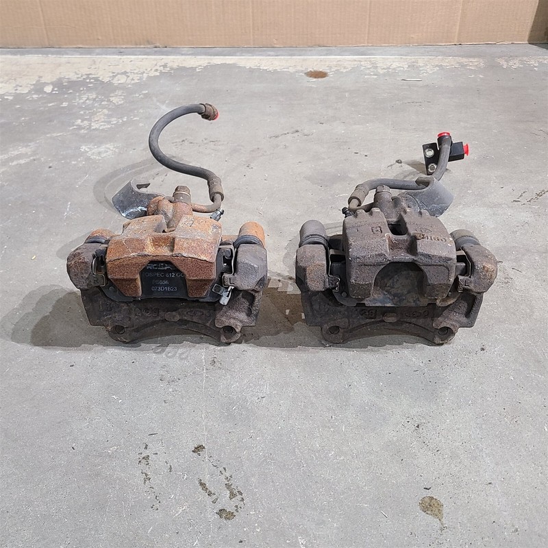 99-05 Mazda Miata MX5 Rear Brake Calipers Set Lh Rh Aa7470