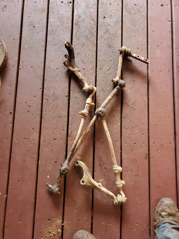1969 CADILLAC deville TIE RODS & CENTER LINK