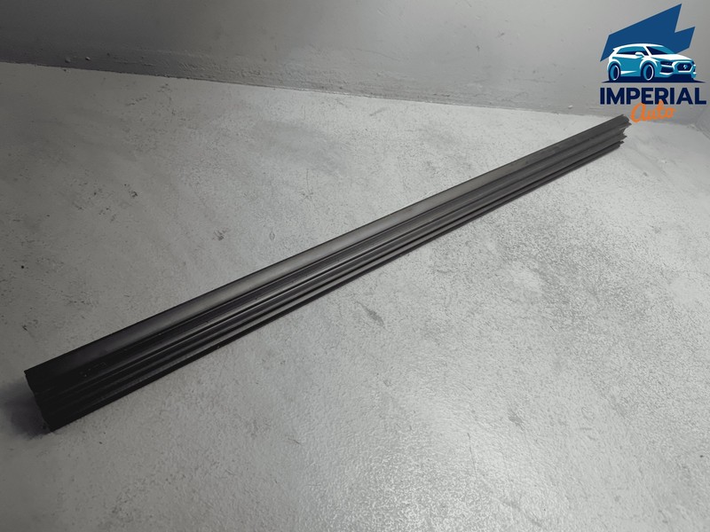 TOYOTA CAMRY 2019-2020 RONT PASSENGER DOOR WINDOW INNER WEATHERSTRIP SEAL OEM