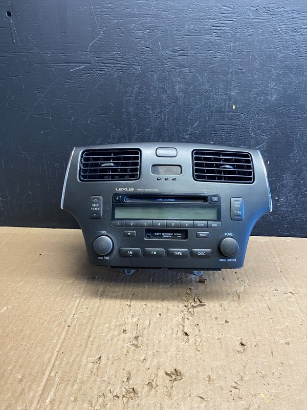 2004 to 2006 Lexus ES330 Es300 Radio Receiver Tape CD Air Vent AD6945 DG