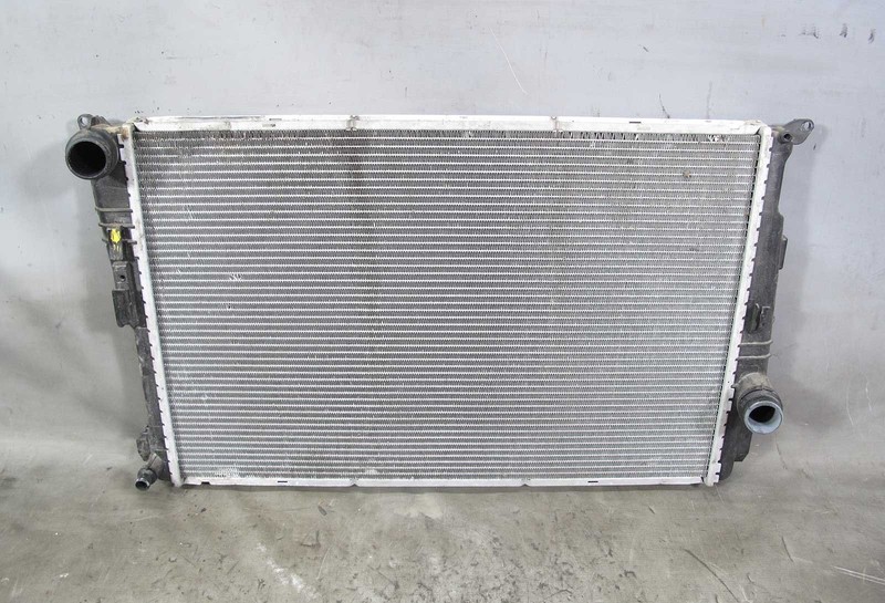 2011-2017 BMW G25 X3 F26 X4 Factory Main Engine Cooler Radiator 28i 35iX OEM