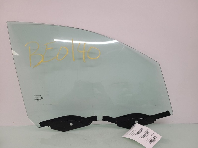 Passenger Right Front Door Glass Fits 20-24 CORSAIR 586494