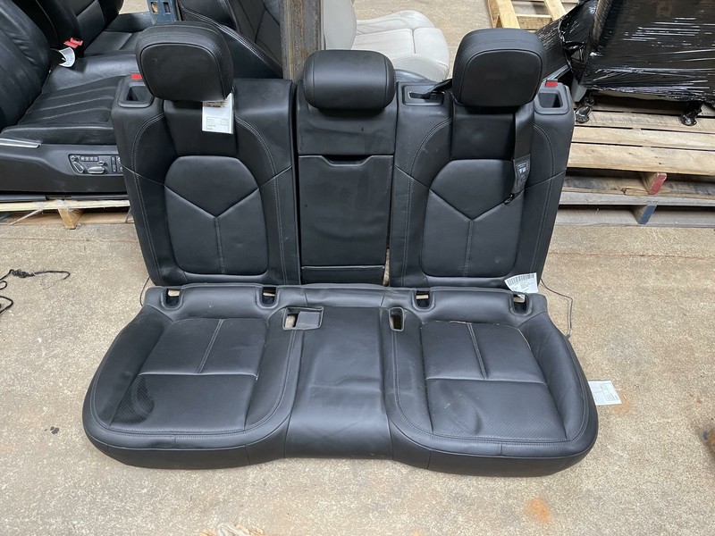 2015-2021 PORSCHE MACAN REAR SECOND 2ND ROW SEAT COMPLETE LEATHER BLACK SET OEM