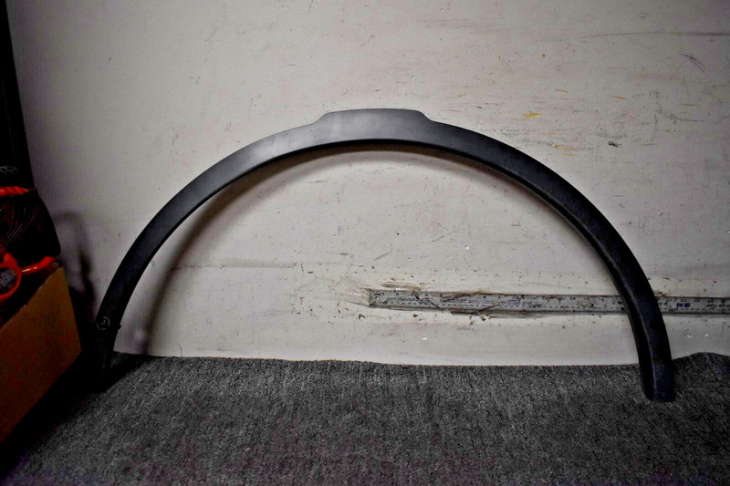 2017-2020 LAND ROVER FENDER FLARE LEFT SIDE FACTORY OEM