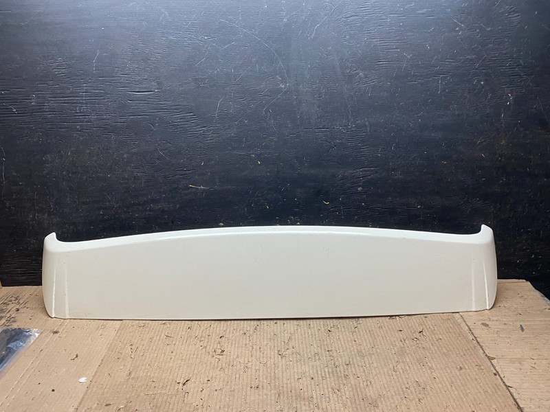 2003 to 2006 Porsche Cayenne Rear Spoiler Third Brake Light Wing OEM X0193 DG