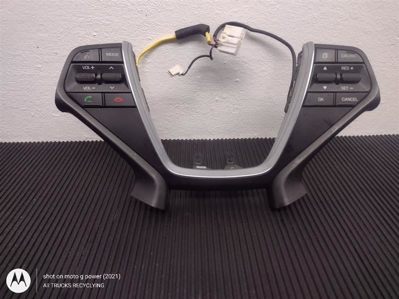 15-17 Hyundai Sonata Steering Wheel Cruise & Mode Buttons OEM 96700-C1520