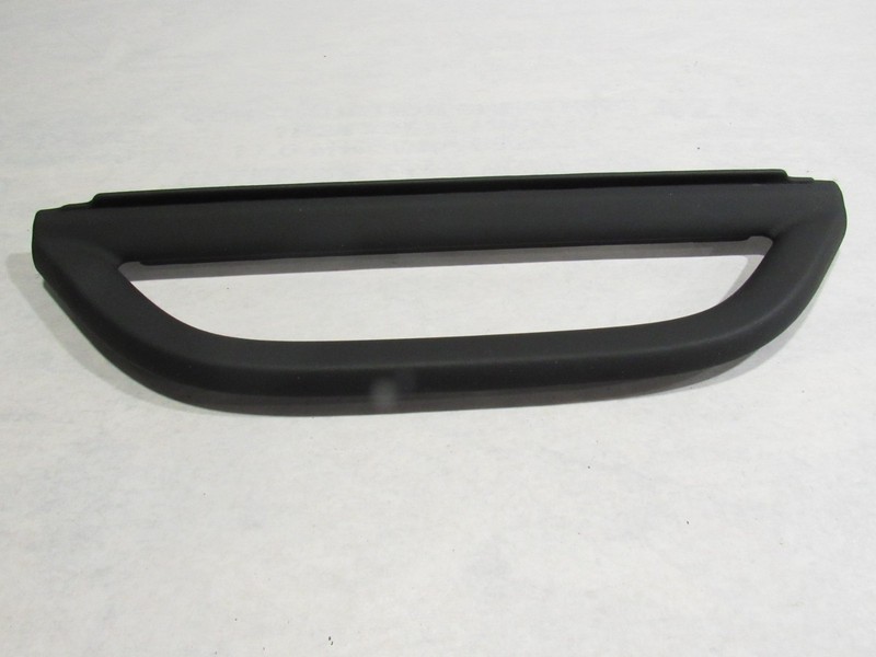 20-23 McLaren GT 2021 Rear Luggage Loop Trim Cover Panel ;@1