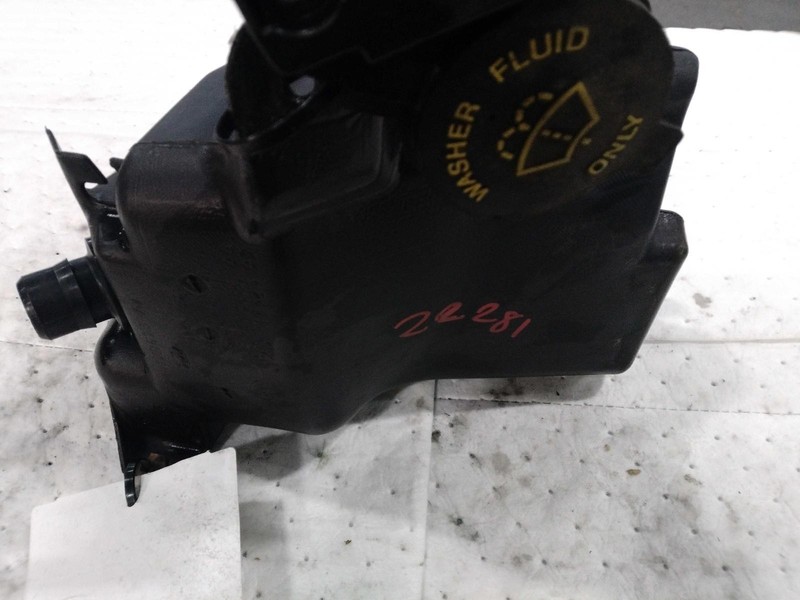 2012 Ford E250 Van Washer Fluid Reservoir OEM White 4.6L 179K Miles NJ25-22281