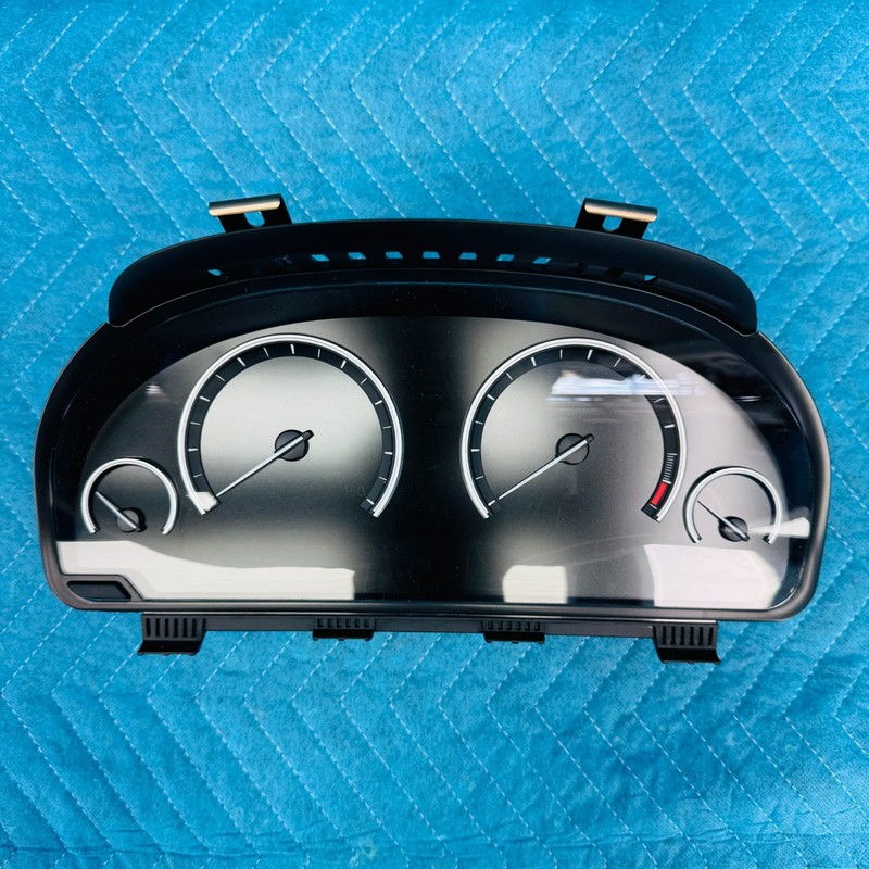 2012–2014 BMW 650i Instrument Cluster OEM 0263694142