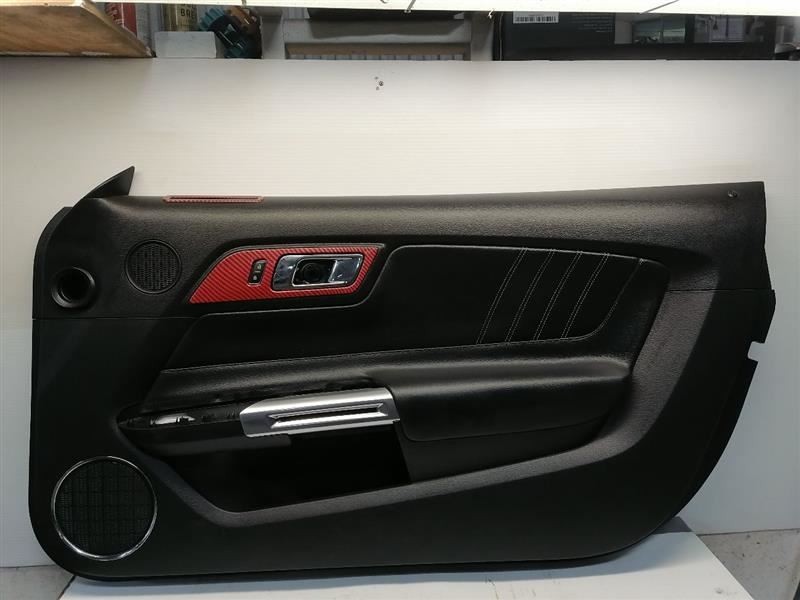 MUSTANG 2015 Front Door Trim Panel 1151087