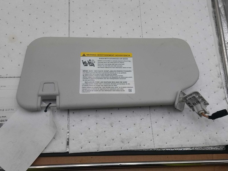 2021 Ford Escape Black Right Sun Visor OEM 738756, 28k Miles, AS-IS