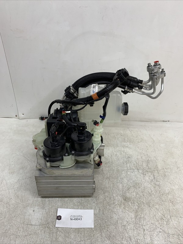 20-23 Tesla Model Y 3 Super Manifold Coolant Octovalve Chiller OEM 49043 S18