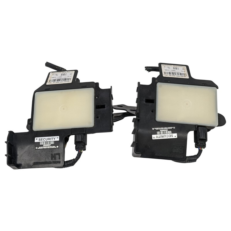 2018-2019 Hyundai Sonata Driver & Passenger Side Rear Blind Spot Alert Radar Set