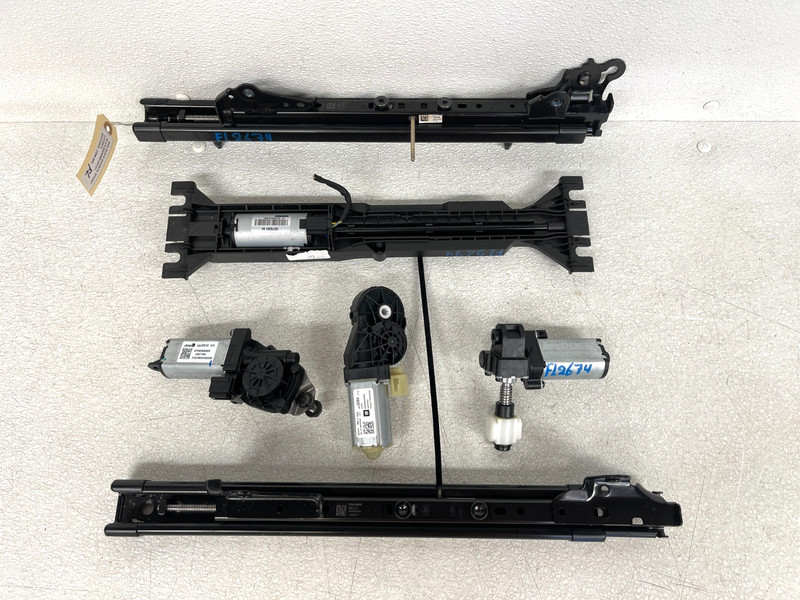 ⭐2024-2025 BUICK ENVISTA FRONT LEFT SEAT TRACK FRAME RAIL W/ MOTOR OEM LOT2674