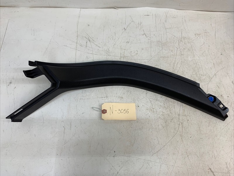 2012-2016 Tesla Model S TRUNK TRIM LIFTGATE SIDE TRIM LEFT 1009065-00-A 3056 U5