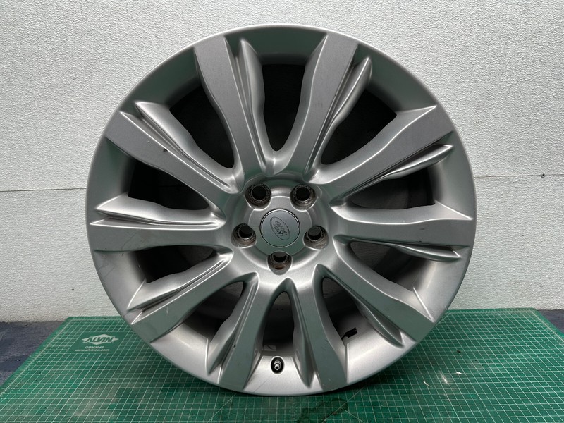 13-22 Range Rover L405 FACTORY 21" INCH ALLOY WHEEL RIM 9.5Jx21 OEM
