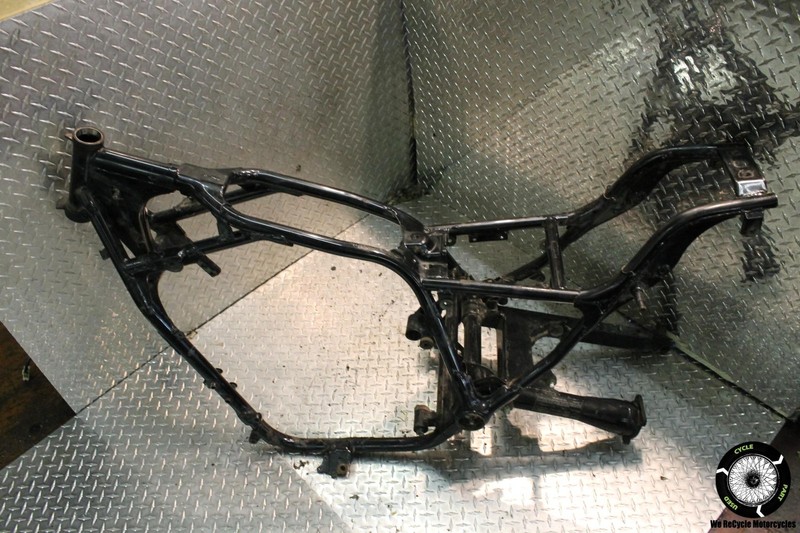 2002 Kawasaki Vulcan 750 Vn750a Frame Chassis Body Main w/ Swingarm VN VN750 02
