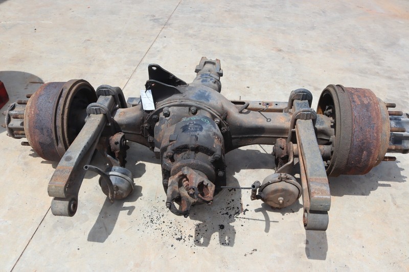 2013-2018 MACK CXU613 FIRST REAR MERITOR AXLE MP2014X3200J2220 ASSEMBLY OEM
