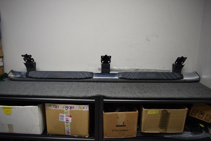 FORD RUNNING STEPPING PAD FACTORY OEM