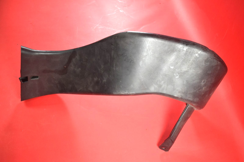 2006-13 CORVETTE Z06 ZR1 6.2 7.0 GM REAR DRIVER BRAKE COOLING DUCT OEM 15842372