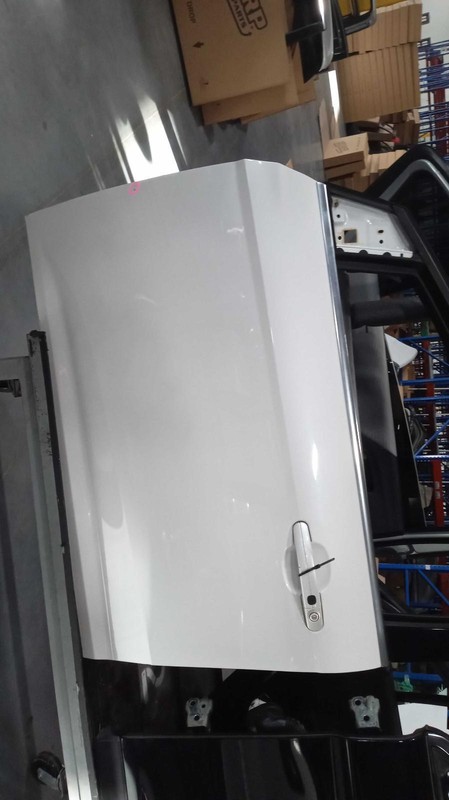 2014 Ford Focus Left Front Door White OEM 366808 Electric Windows 139K Miles