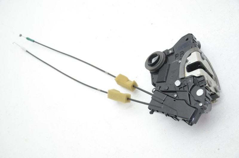 05-15 TACOMA 4.0L Passenger Right Front Door Lock Actuator