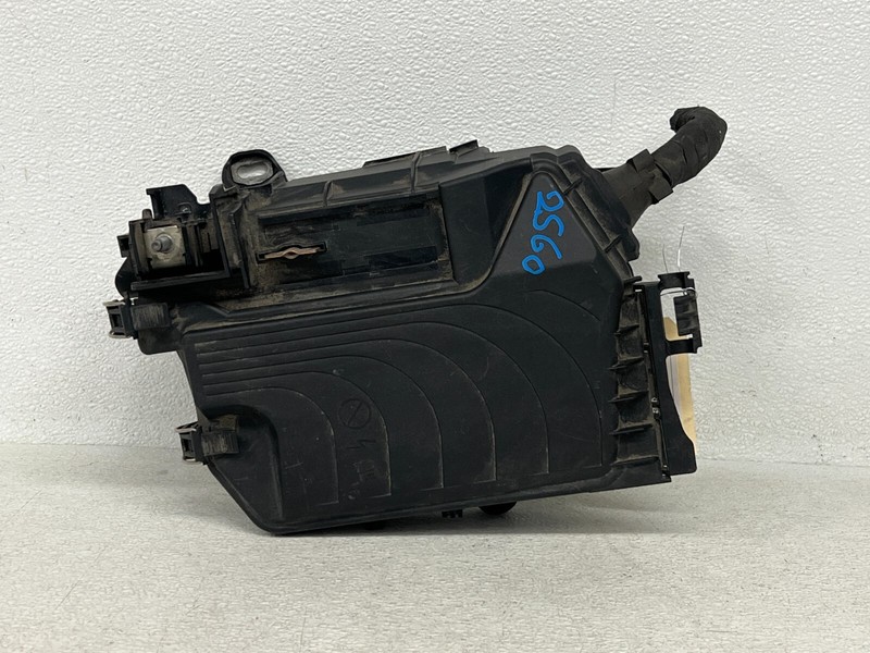 ⭐14-19 MERCEDES BENZ CLA45 AMG ENGINE MOTOR FUSE RELAY JUNCTION BOX OEM LOT2560