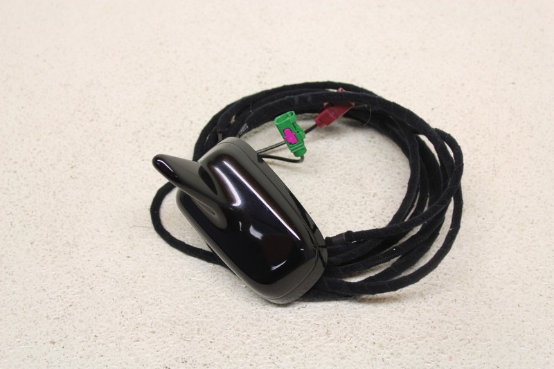 MK2 Audi TT TTS TTRS Coupe Shark Fin Antenna Phantom Black Genuine Oem 08-15