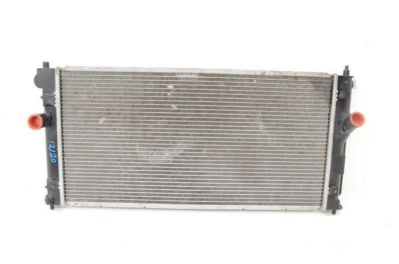 2000-2005 Toyota MR2 Spyder Radiator Assembly 422132-1802