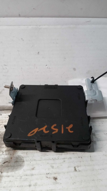 2022 Hyundai Tucson Body Control Module OEM 95400CW061 44000 Miles White