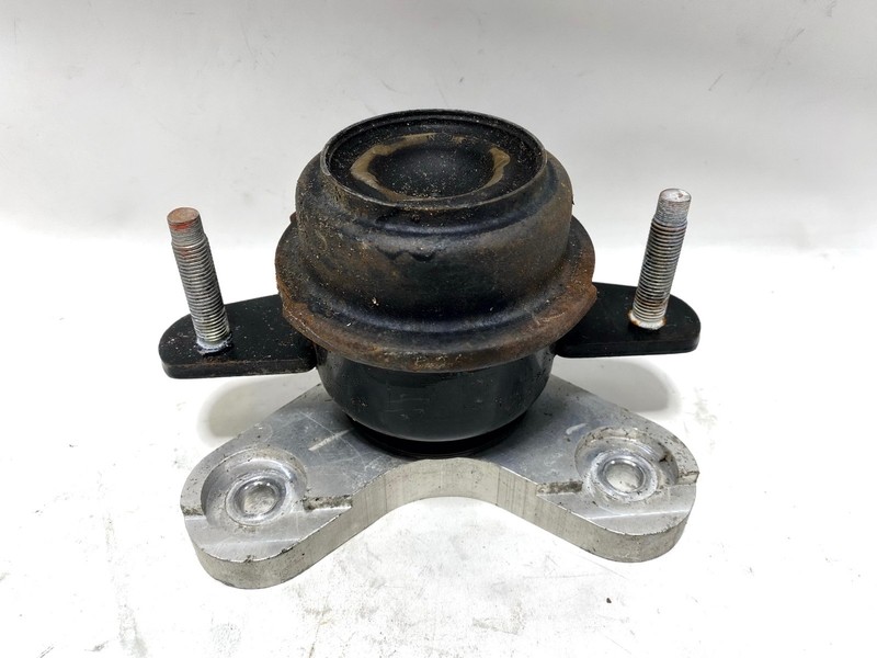 16-23 INFINITI Q50 Q60 RWD 3.0L REAR AUTO TRANSMISSION MOUNT SUPPORT BRACKET OEM