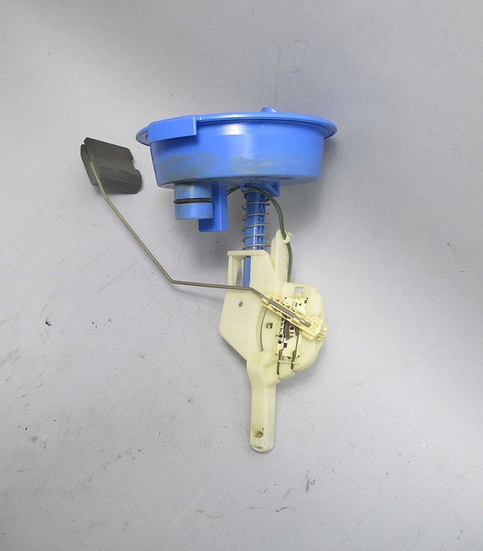 BMW E46 M3 Coupe Convertible S54 Factory Fuel Level Sender Right 2001-2006 USED